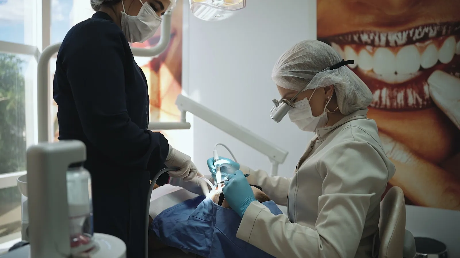 Atendimento em consultório da Landgraf Odontologia Premier